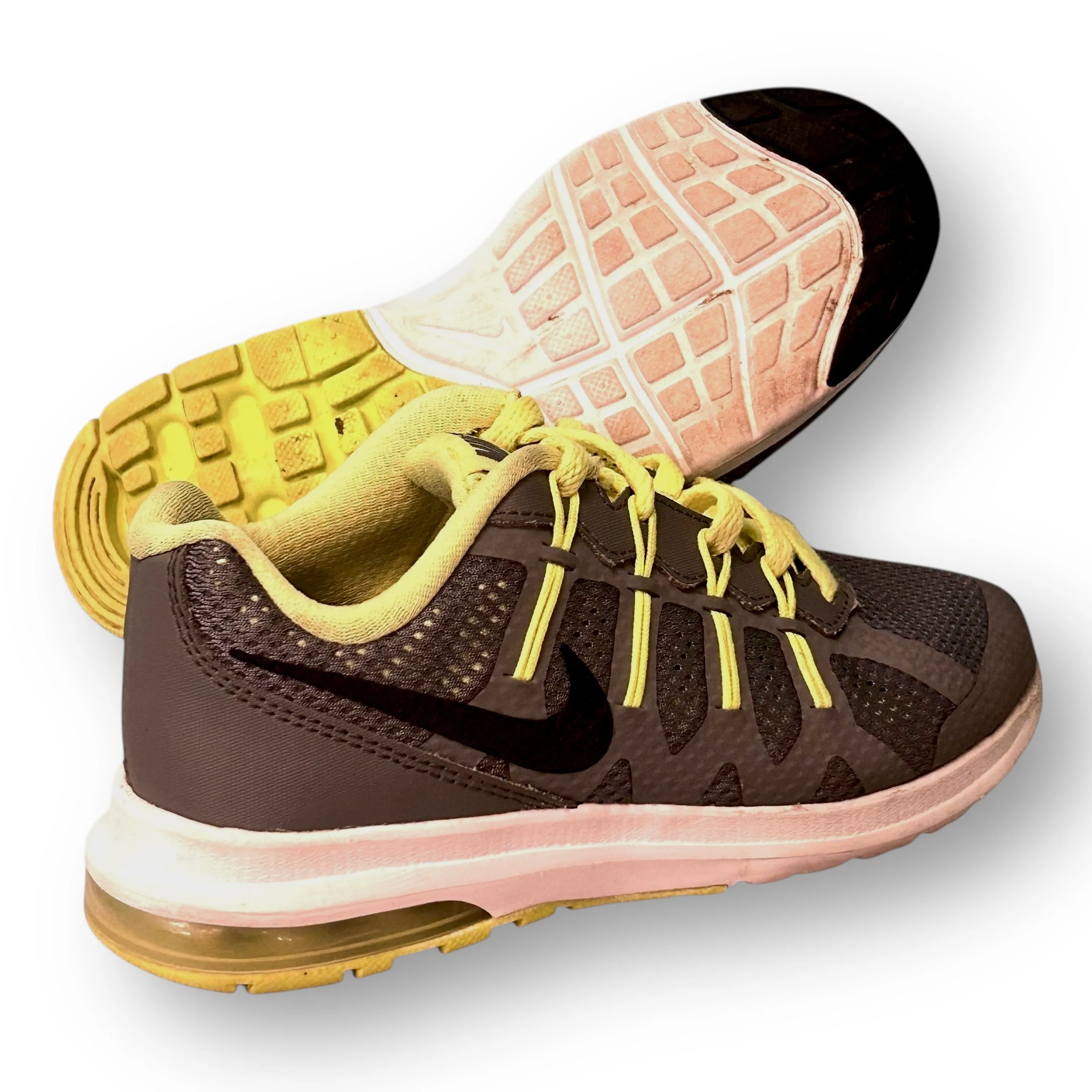 Asics Gel Noosa Tri 8 Running Shoe Nike Run Swift Sneaker Size 12 Big Kids Gray Athletic Tennis Shoes