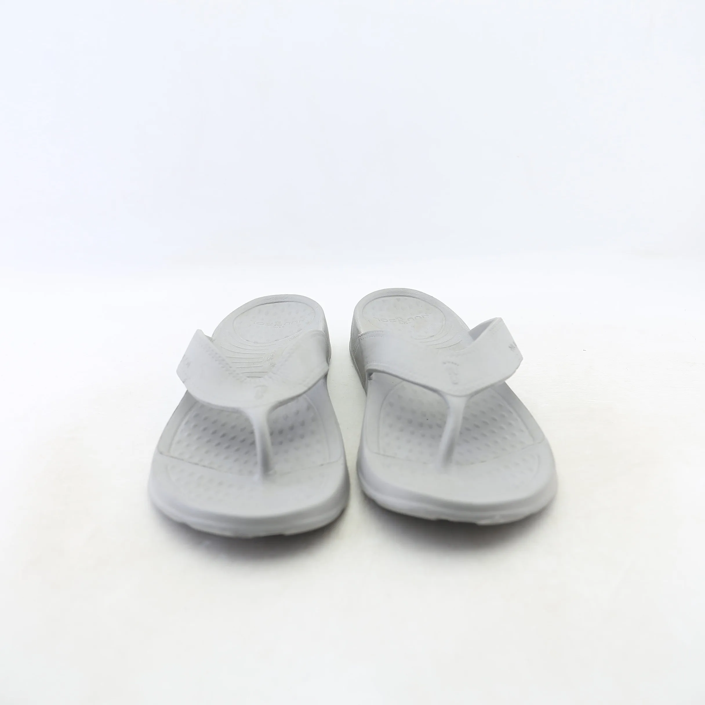 NUUSOL-  MEN'S CASCADE FLIP FLOP - LIGHT GREY Rubber Sole Slippers