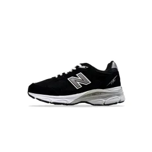 Women's New Balance 990v3 Shoes New Balance Fresh Foam X Vongo V5