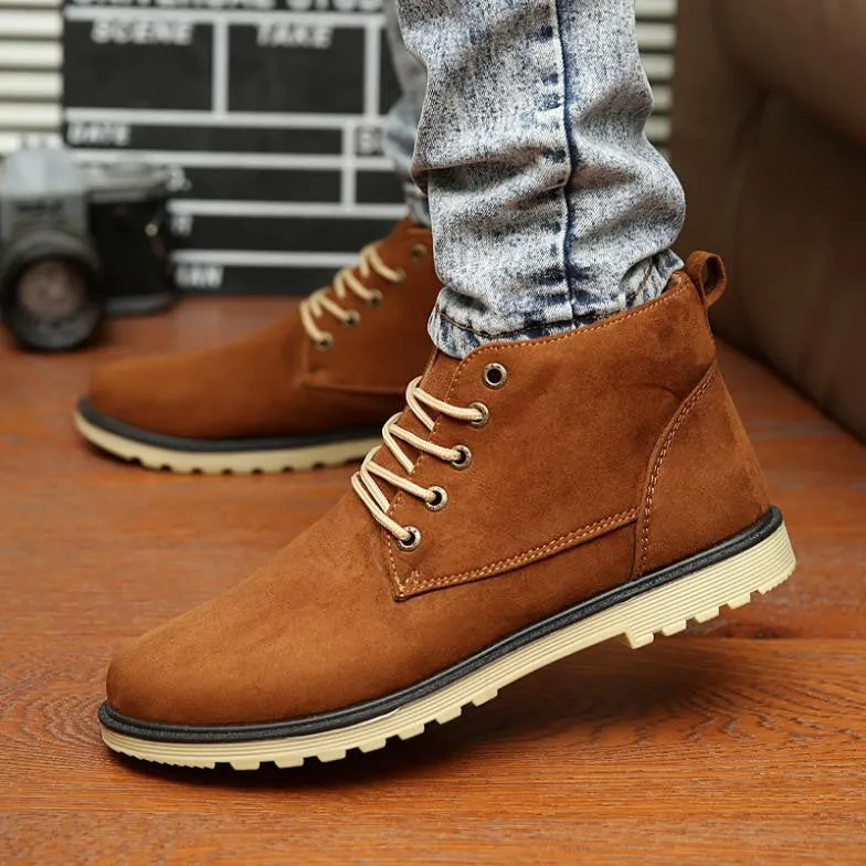 Casual Shoes Spring 2025 New Arrivals Autumn Spring Men sneakers Quality light casual high top Fashion men shoes boots
