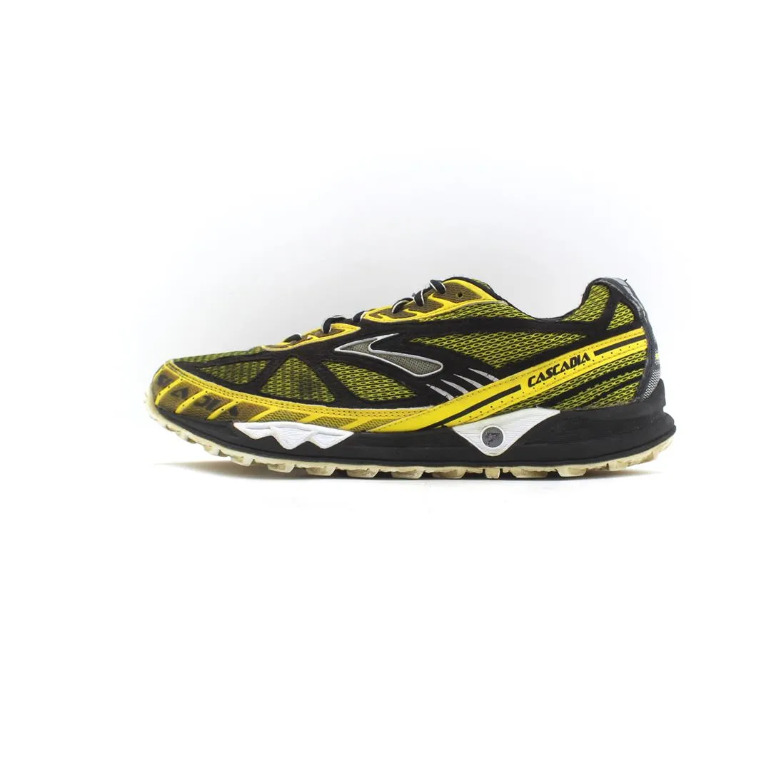 BROOKS CASCADIA 4 Picture Of A Running Shoe