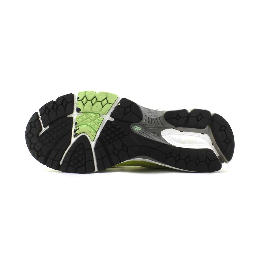 4dfwd 2 Running Shoes NEW BALANCE 2002 R