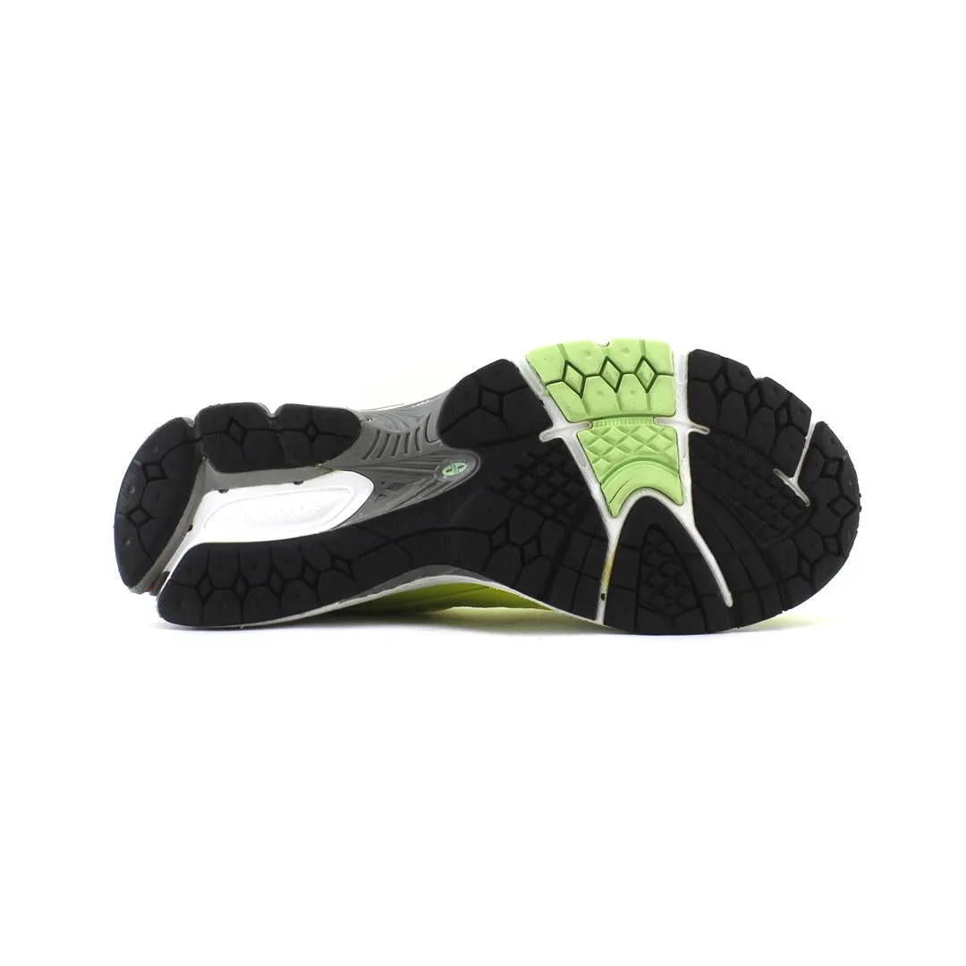 NEW BALANCE 2002 R Mountain Running Shoes