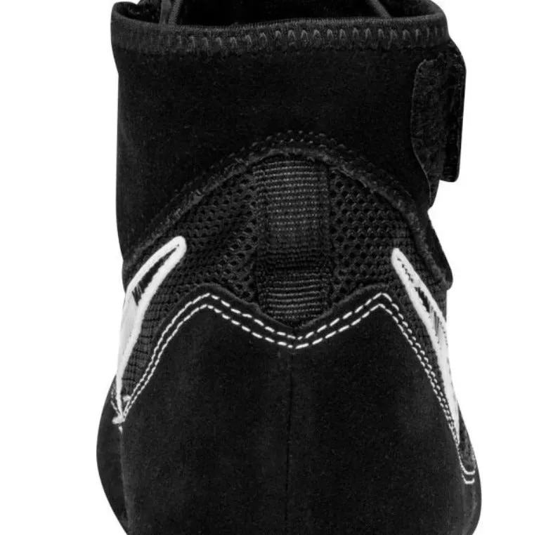 Ringerschuhe NIKE Speedsweep VII - Schwarz/Silber Asics Gel Cumulus 22 Running Shoes