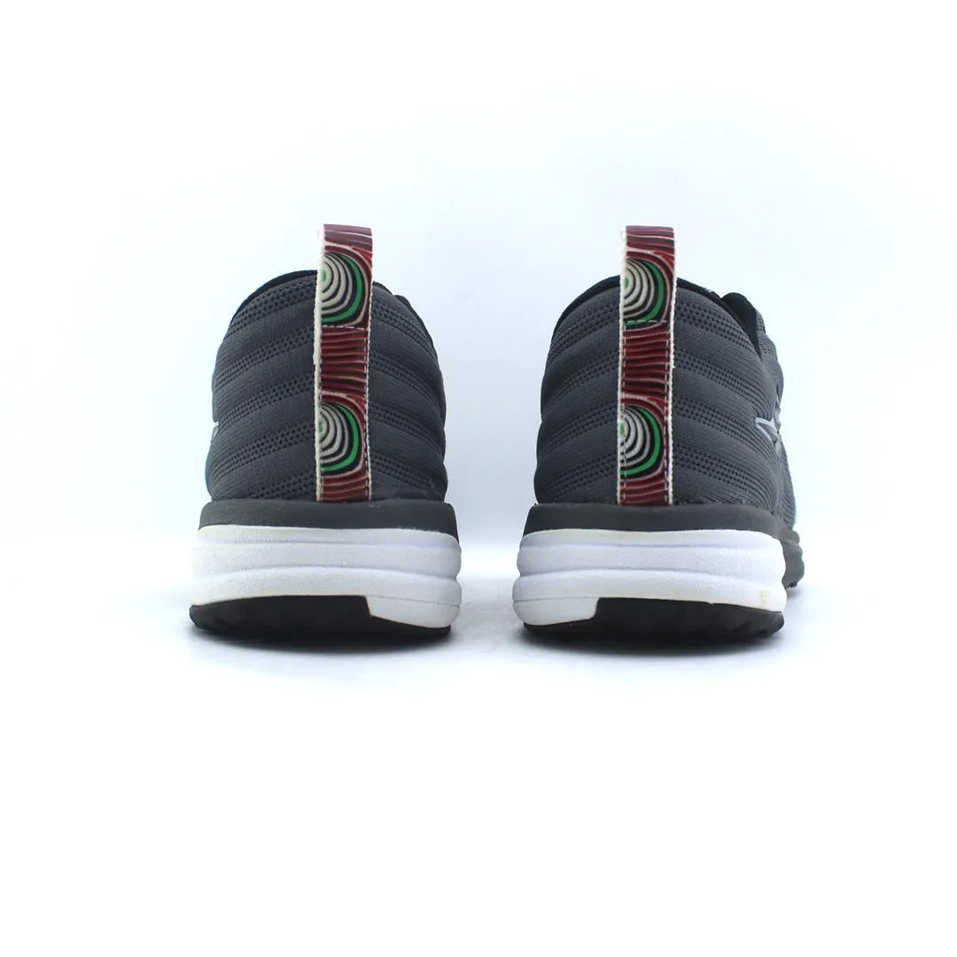 Running Shoes Size 3 ENDA .