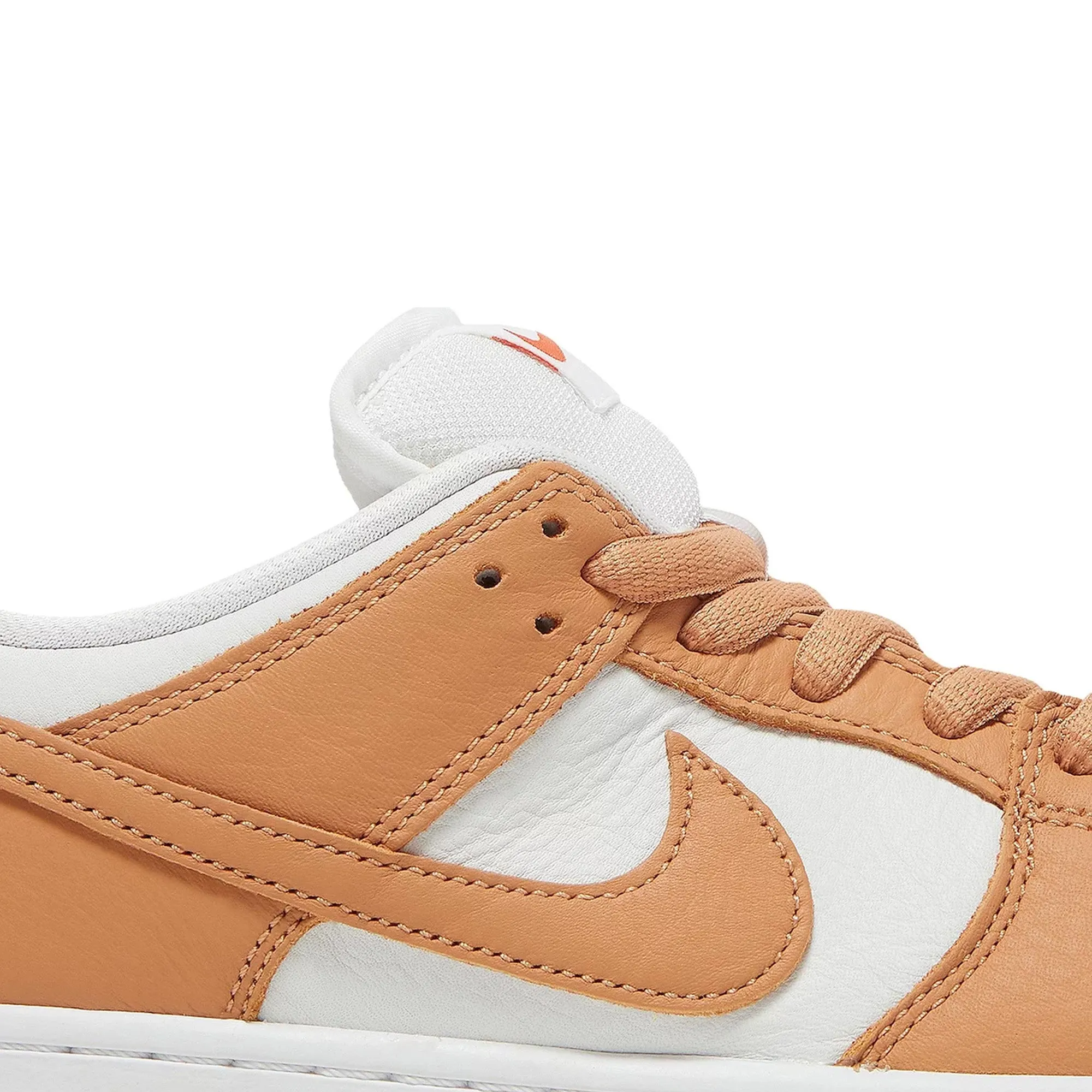 SB Dunk Low 'Light Cognac' (2022) Asics Running Shoes Size 9.5