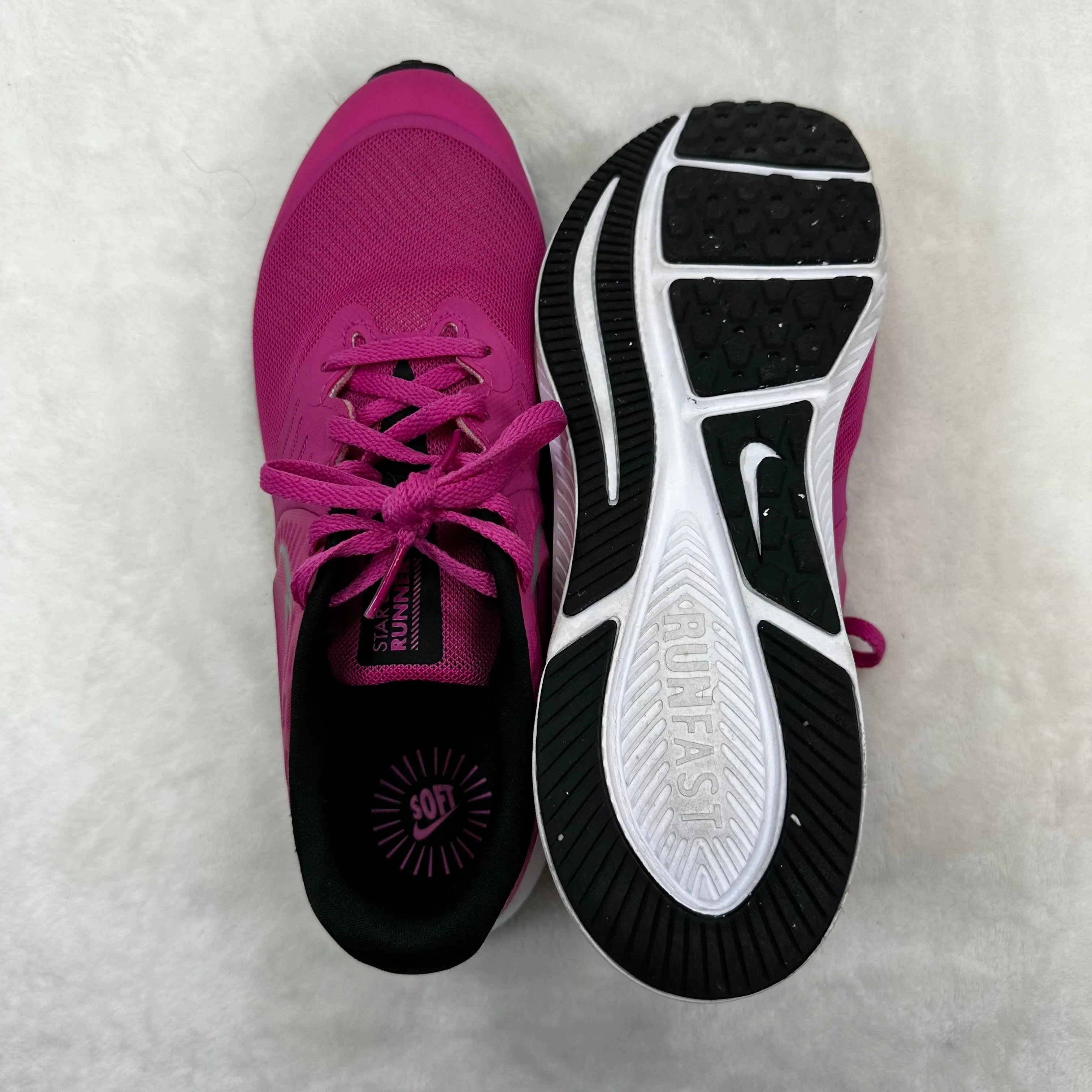 Asics Gel Contend Running Shoe Review Shoes Sneakers By Nike In Hot Pink, Size: 8.5