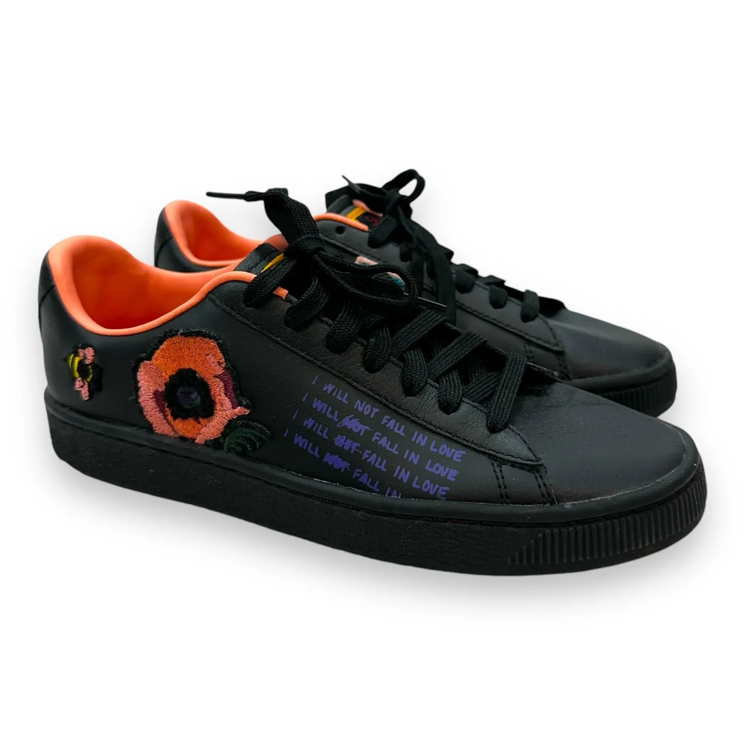 Shoes Sneakers By Puma In Black, Size: 6 Authentic Puma Shoes