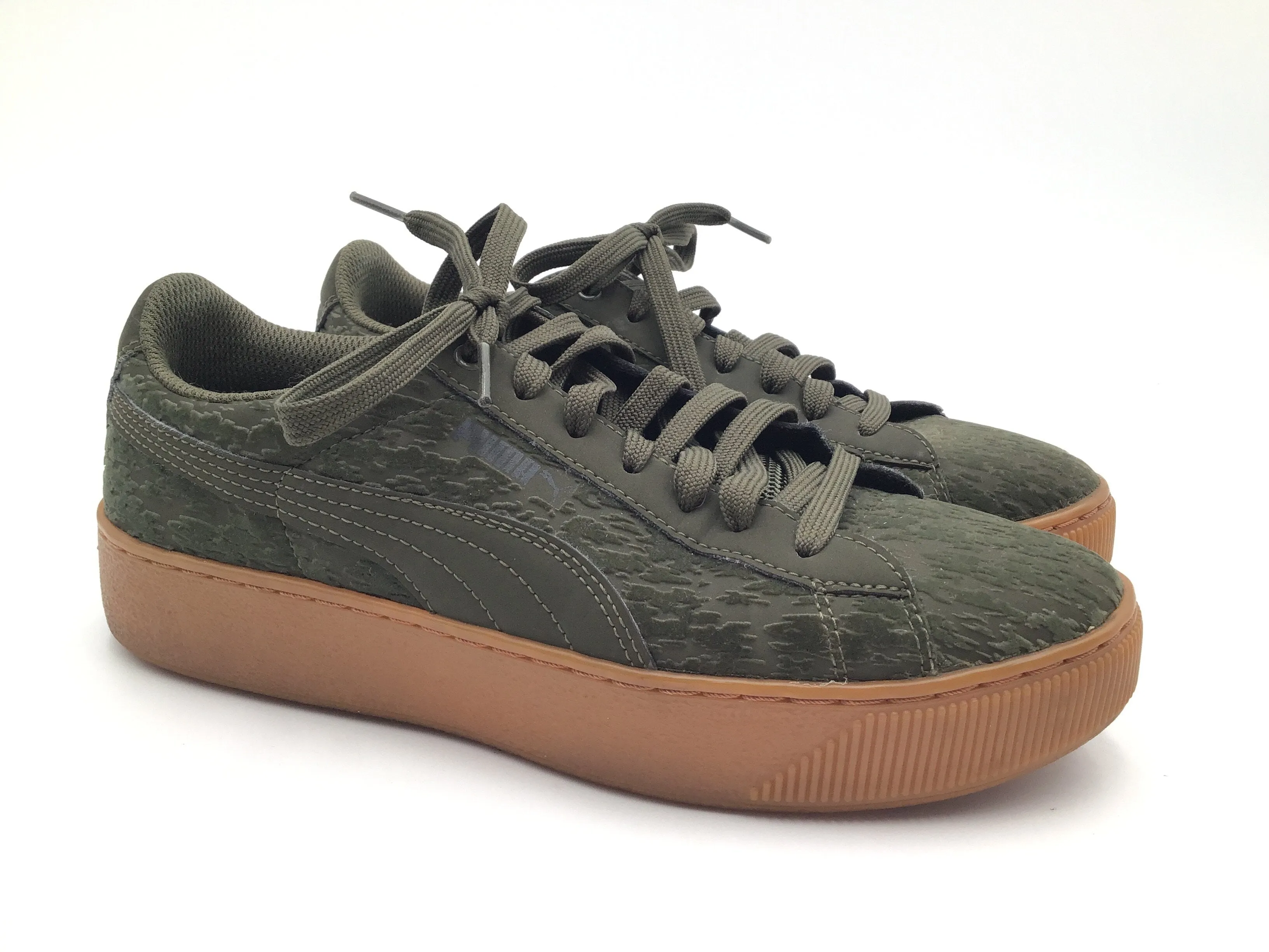 Asics Yeti Shoes Shoes Sneakers By Puma  Size: 8