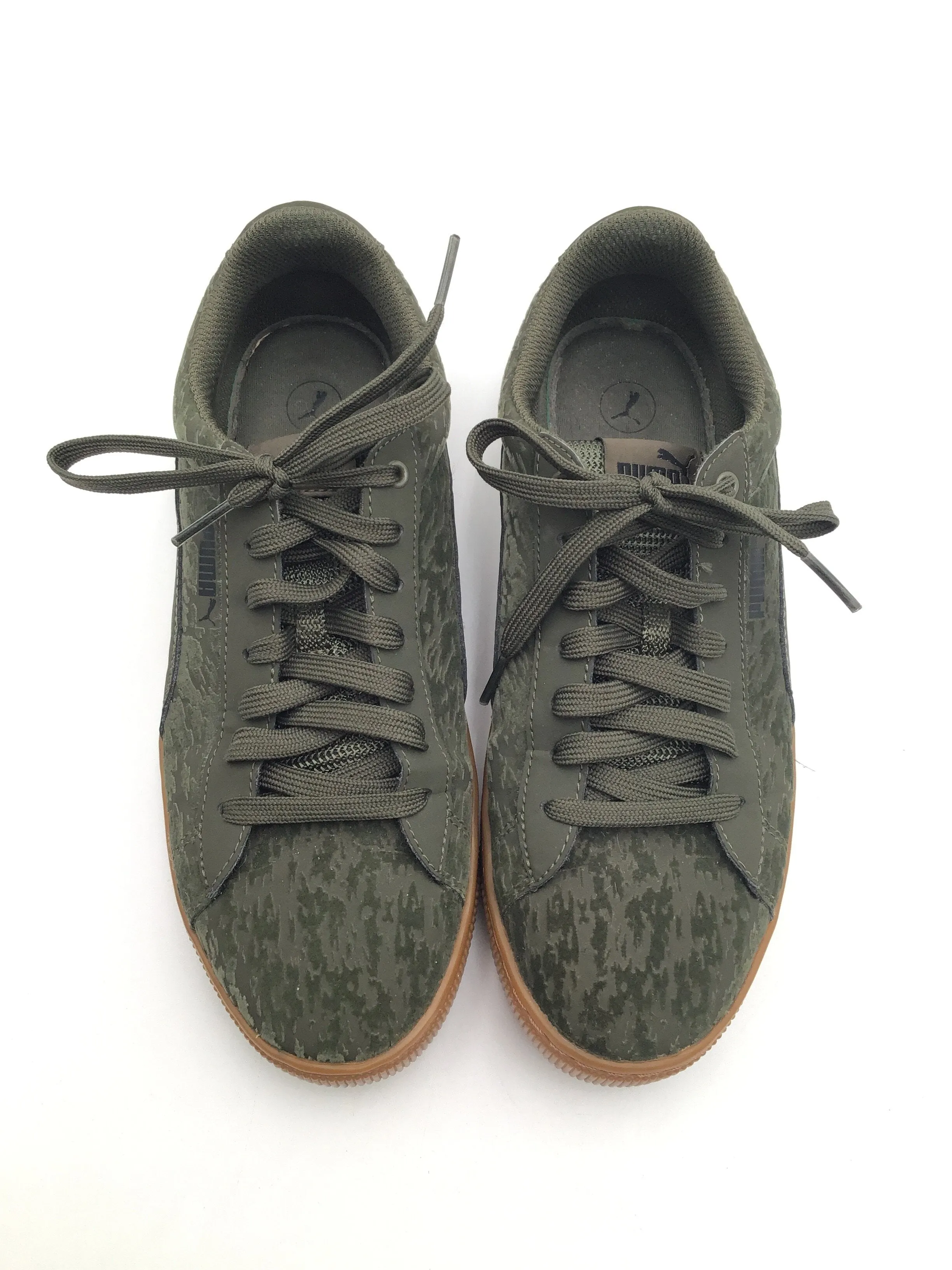 Asics 2014 Running Shoes Shoes Sneakers By Puma  Size: 8