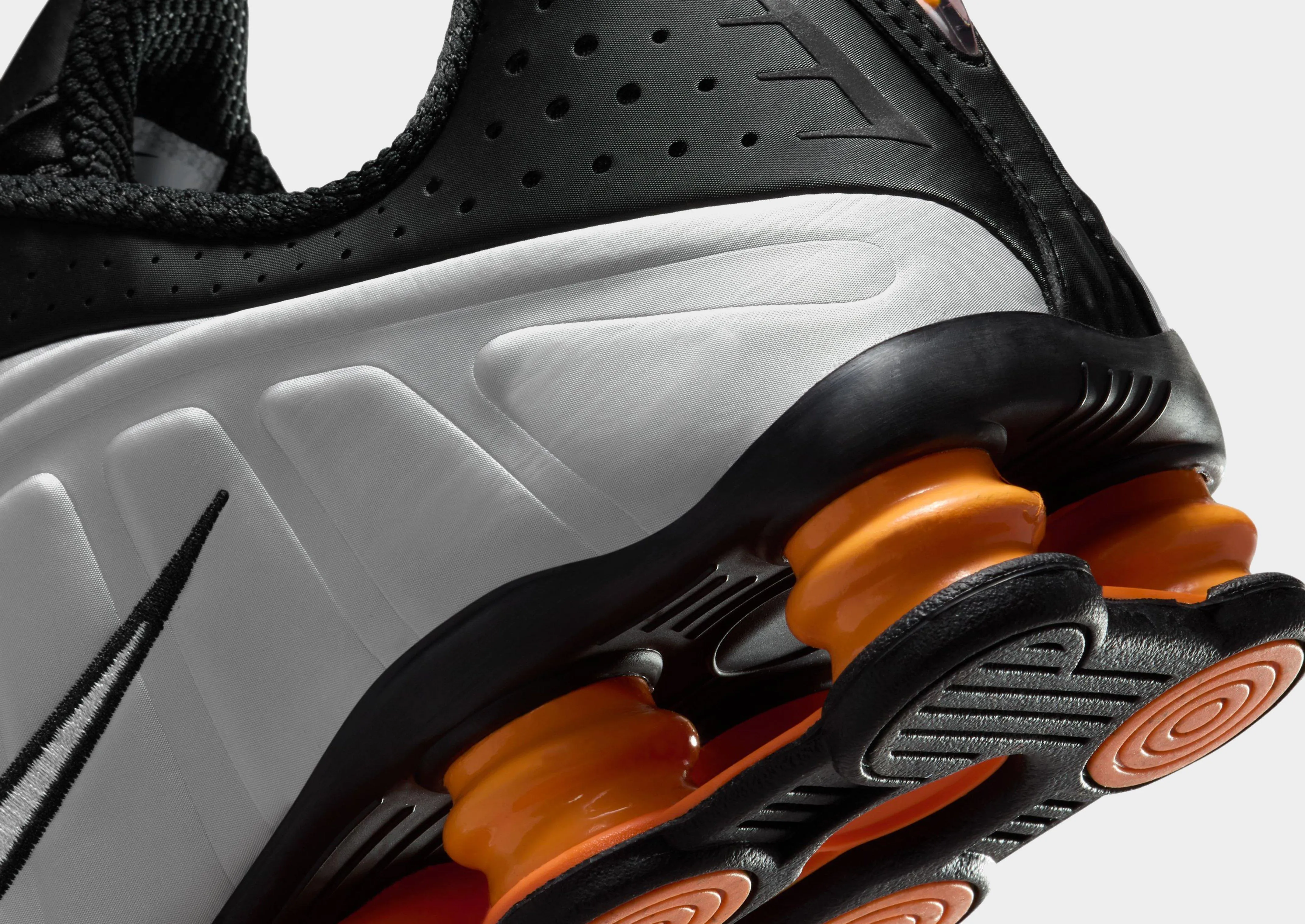 Shox R4 Asics Distance Running Shoes