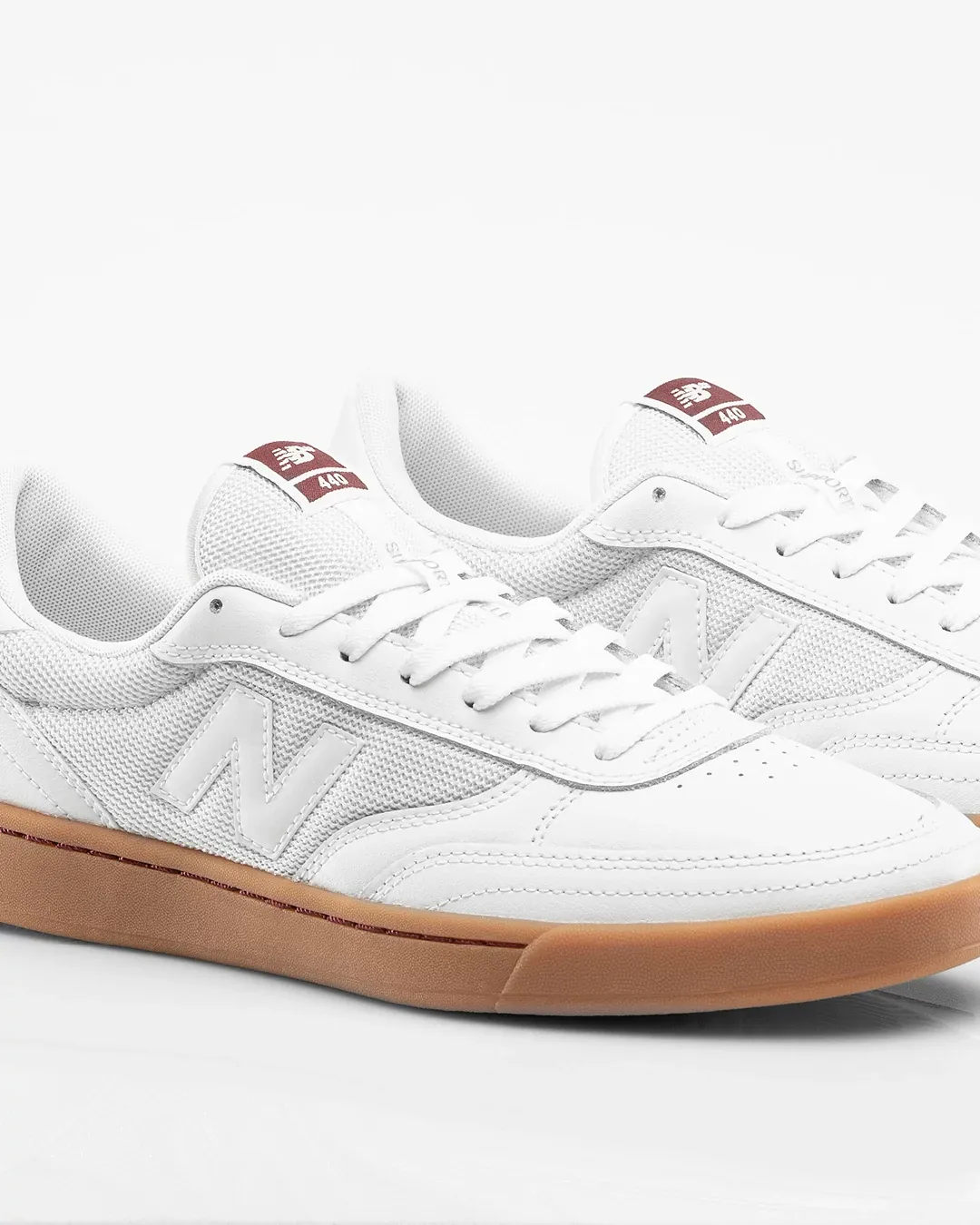 NB NUMERIC X SKATE SHOP DAY 440 New Balance 550 Women White