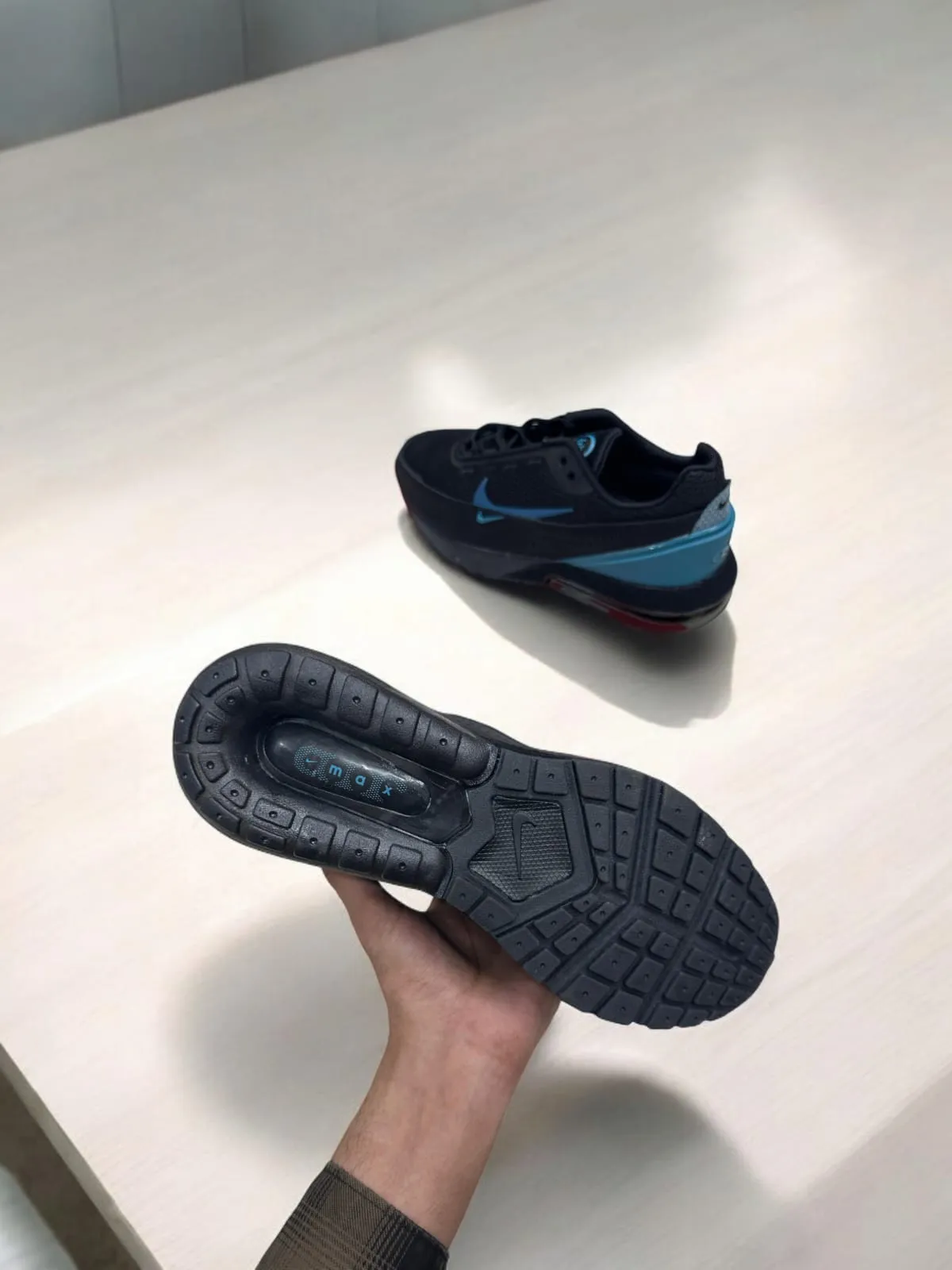 Max 270 Black Laser Running Shoes For Men Asics Shoes Sneakers