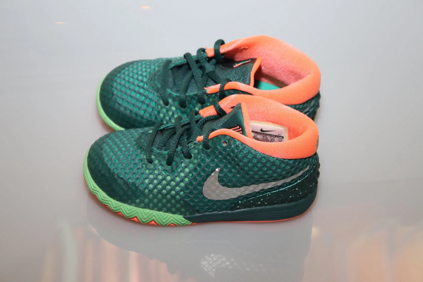 Asics Gel Kahana 8 Running Shoe Kyrie 1