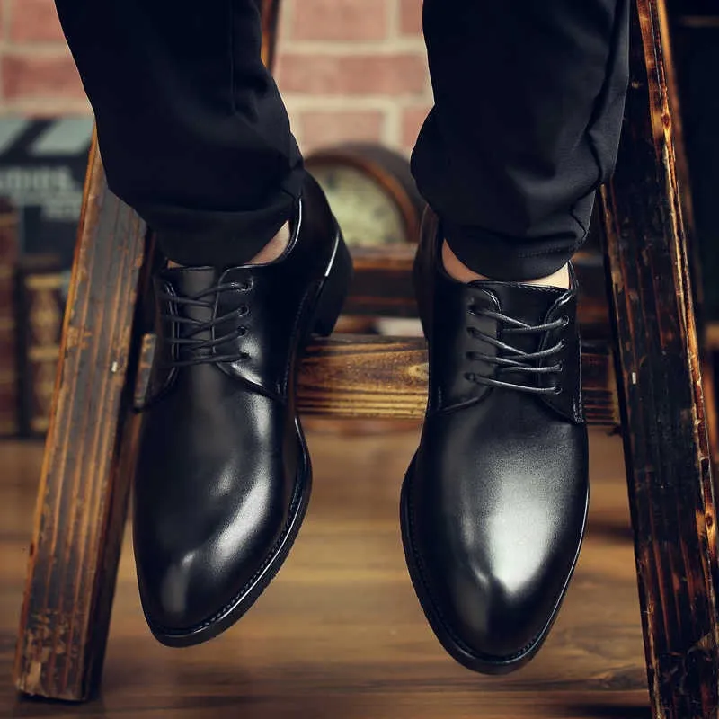 High Quality Genuine Leather Men Dress Shoes Comfortable Casual Formal Business Wedding Dress Shoes Casual Shoes Brand Names