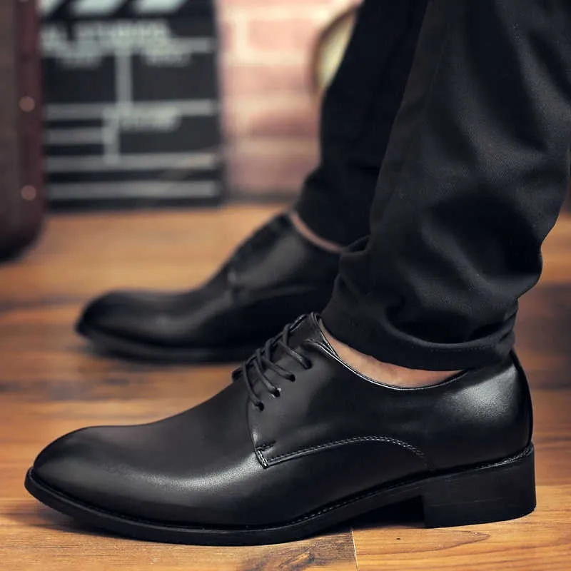 Men Breathable Casual Shoes High Quality Genuine Leather Men Dress Shoes Comfortable Casual Formal Business Wedding Dress Shoes