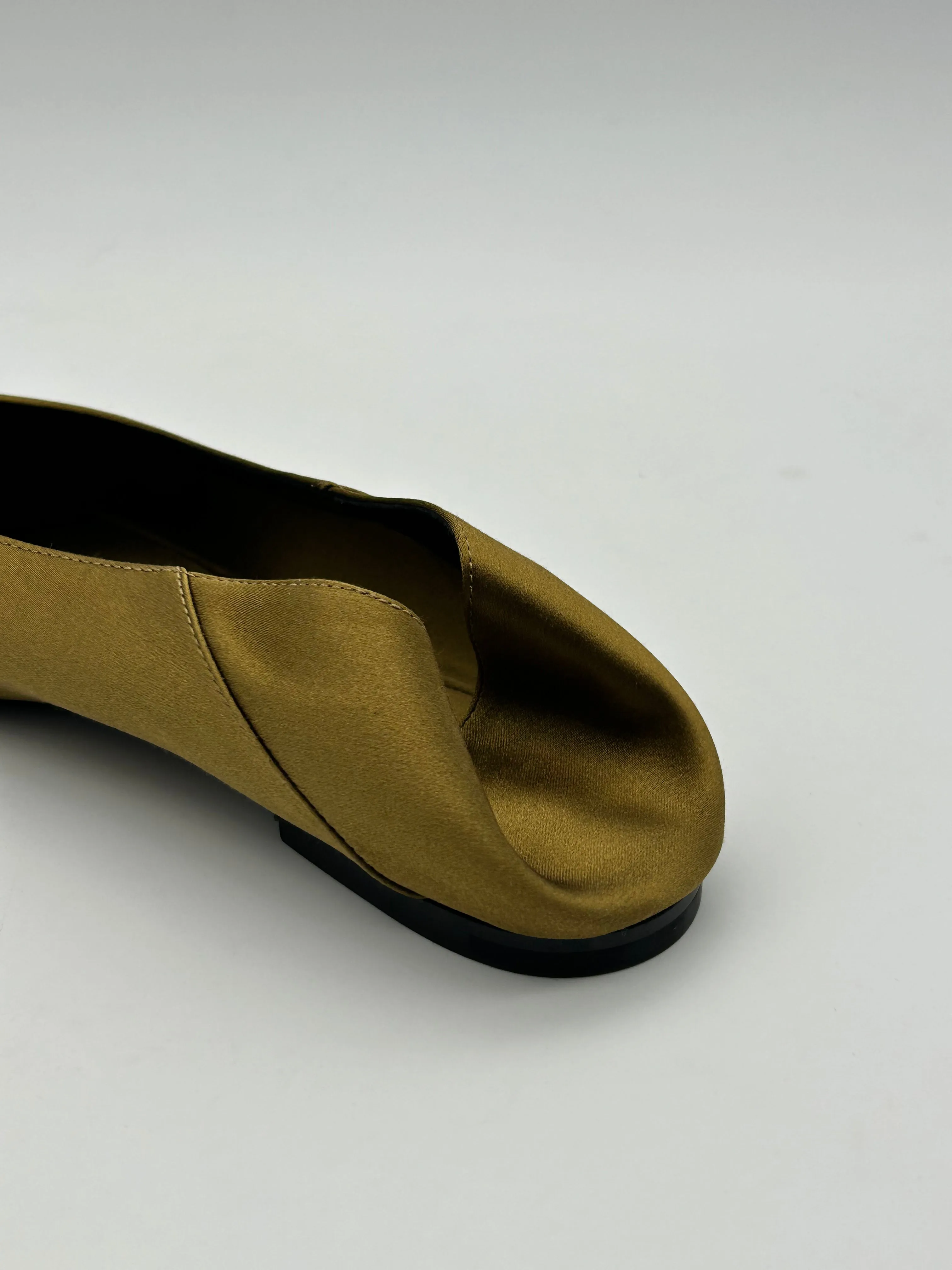 Ballerine Nour In Satin Loafers Definition