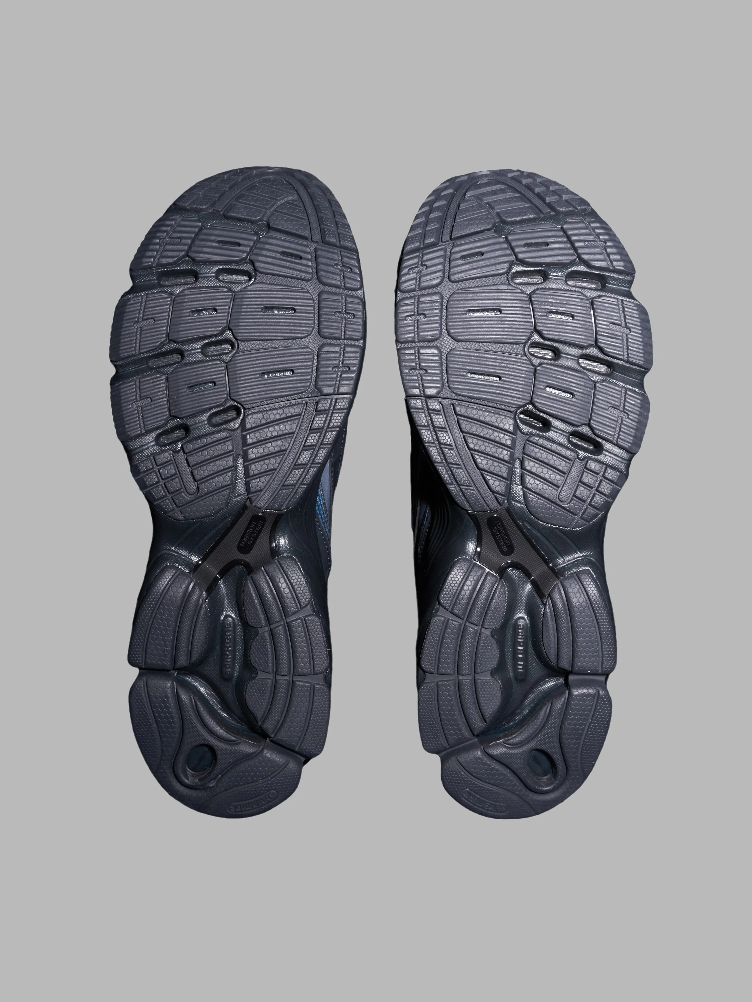 Adidas Trae Young Shoes Adidas Originals dark blue orketro sneakers - mens US size 9 blue carbon black