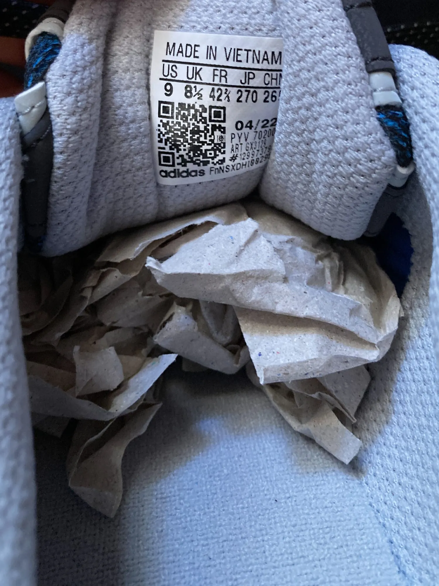 Adidas Running Shoes Ultra Boost Adidas Originals dark blue orketro sneakers - mens US size 9 blue carbon black