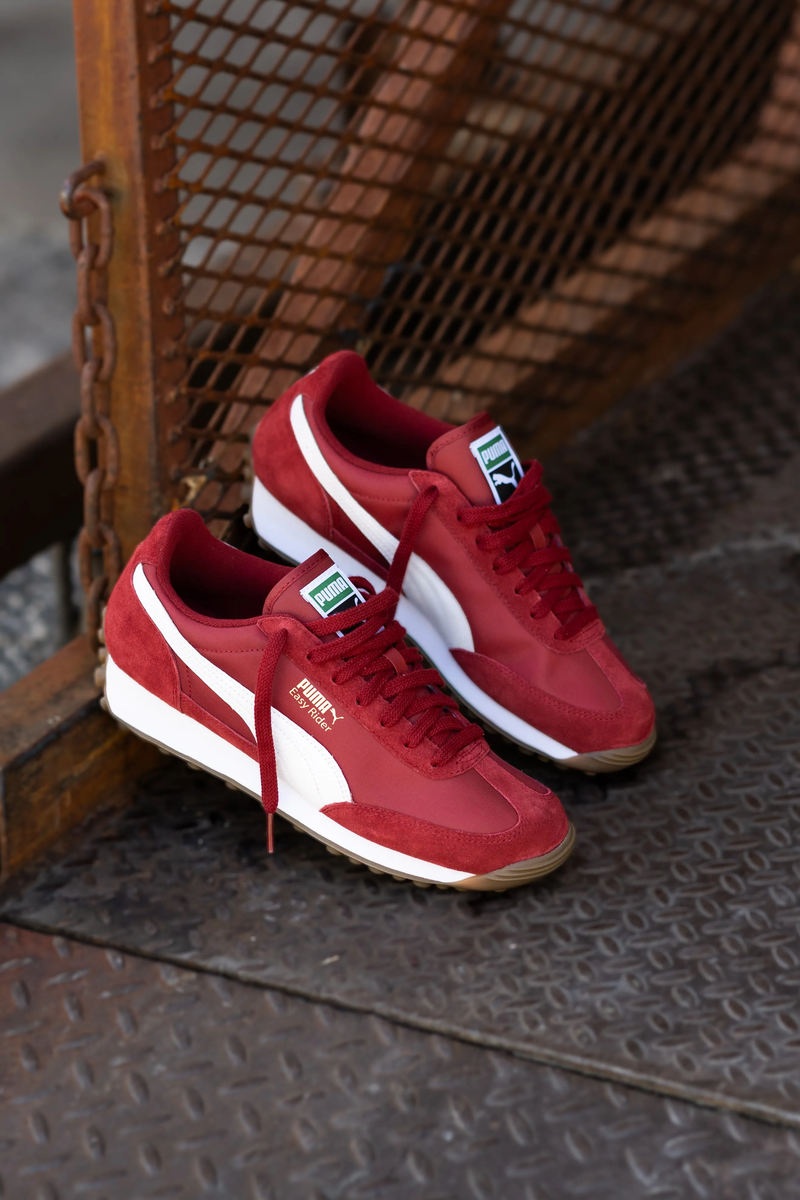 Asics Tow 727 Weightlifting Shoes Mens Puma Easy Rider Vintage (Intense Red/Puma White)