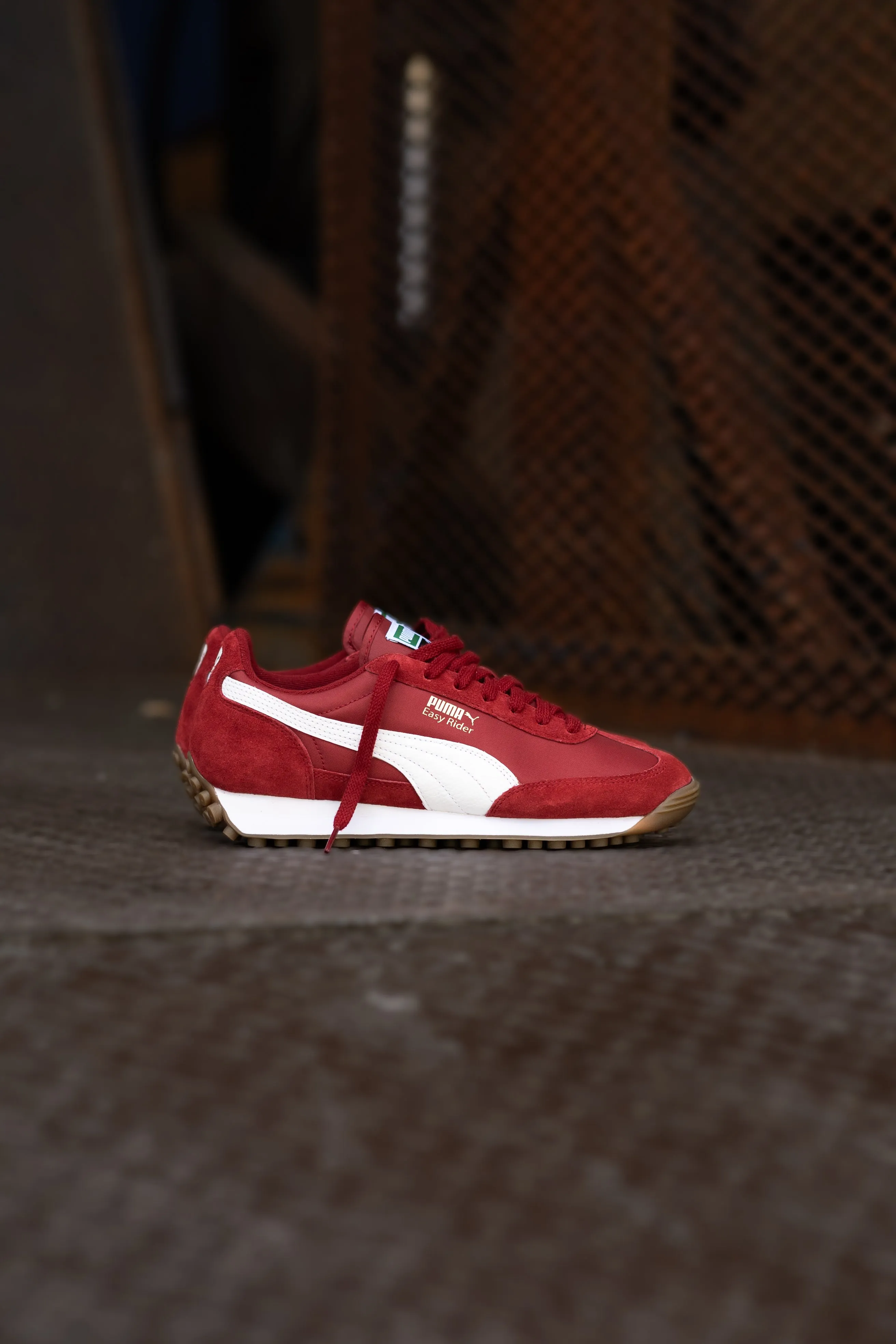 Mens Puma Easy Rider Vintage (Intense Red/Puma White) Asics Max Cushion Shoe