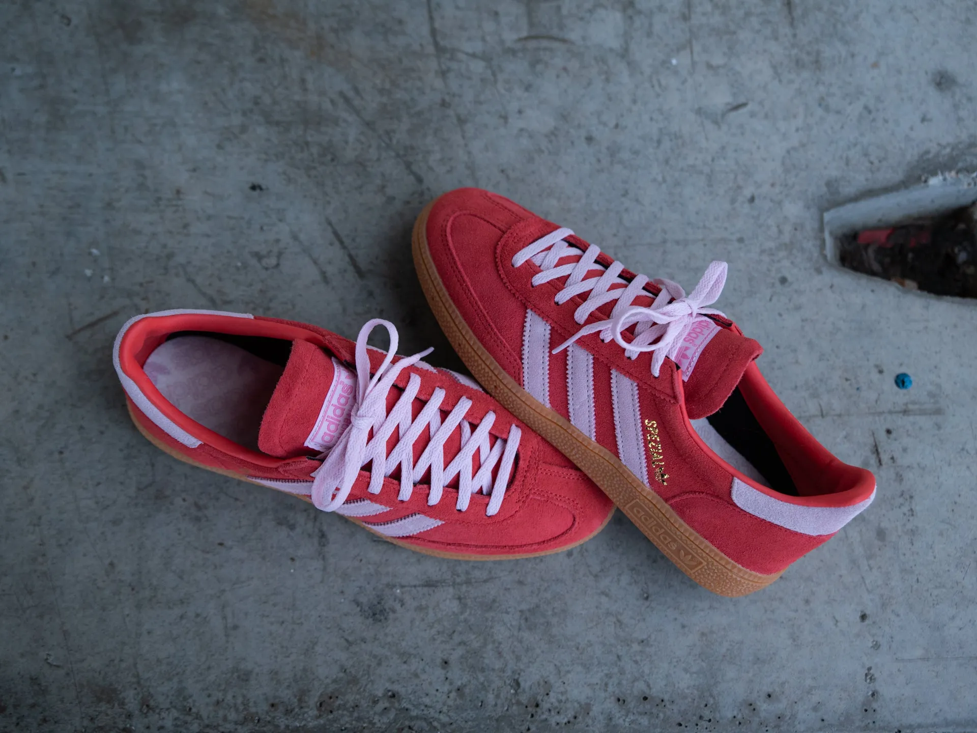 Adidas Softball Shoes Adidas Women's Handball Spezial 'Red/Clear Pink'