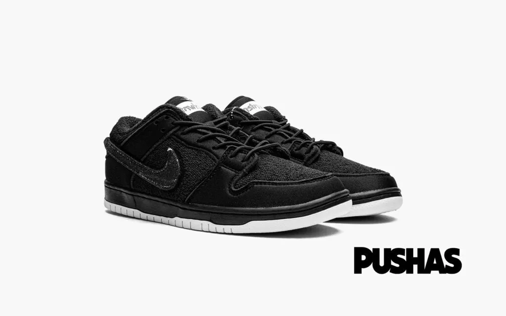 SB Dunk Low x Gnarhunters 'Black' (2022) Asics Gt-1000 14 Running Shoes