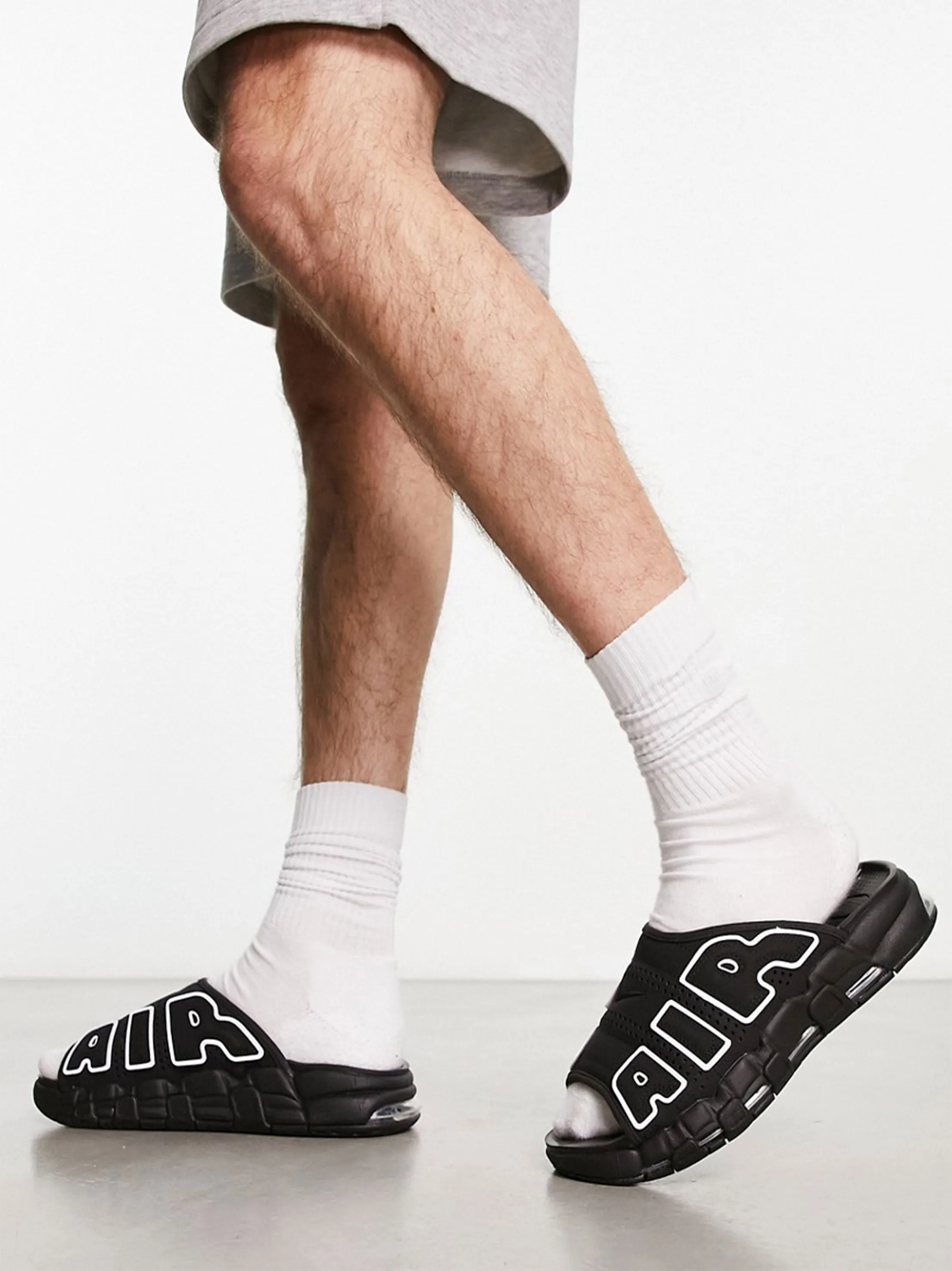 Men's Brand Logo Embroidered Slippers,Black Slippers For Aching Feet