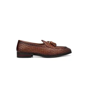Gucci Shoes Loafers Tan Woven Leather Loafers With Tassels