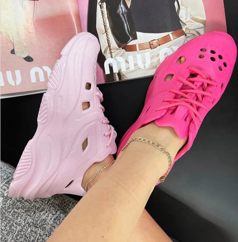 TAVO-1 Blush TOP MODA Speedo Water Sneakers