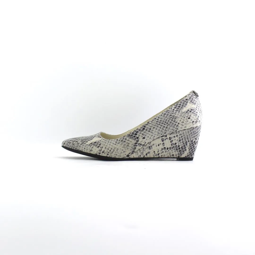 Godfather Slippers ANNE KLEIN AKIRELINA