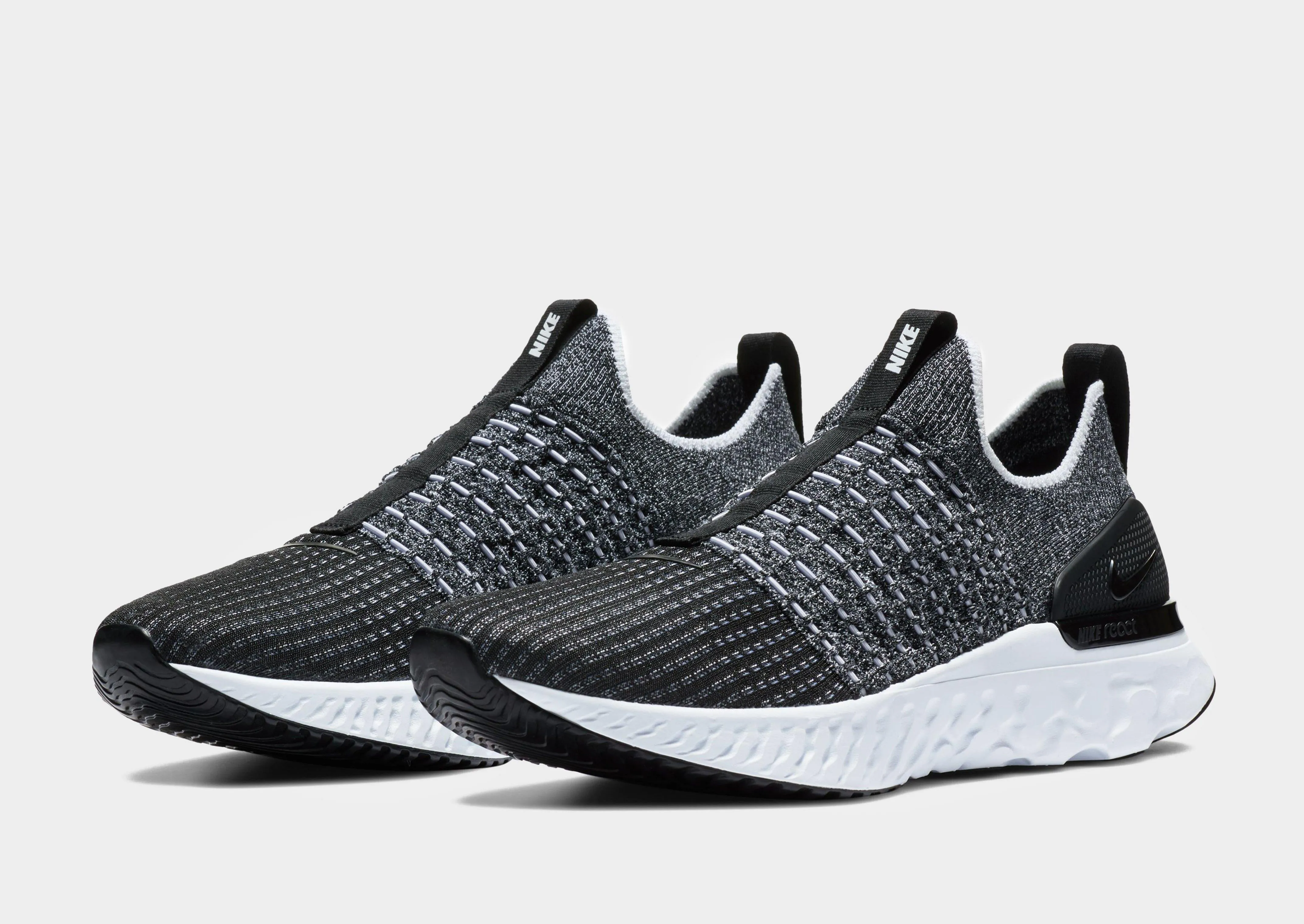 Asics Everyday Comfort Shoes Phantom Run 2