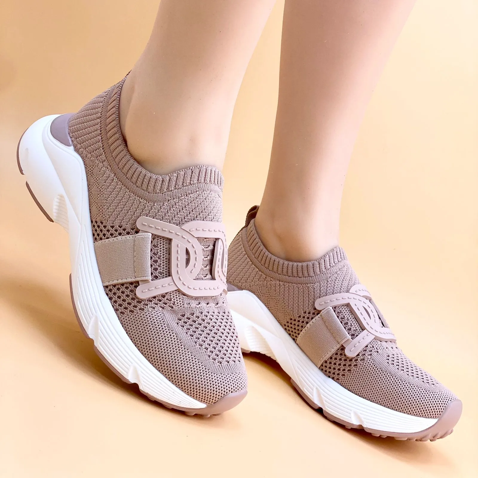 NEW ,  WOMEN FLAT SHOES W101 Patent Leather Flat Shoes