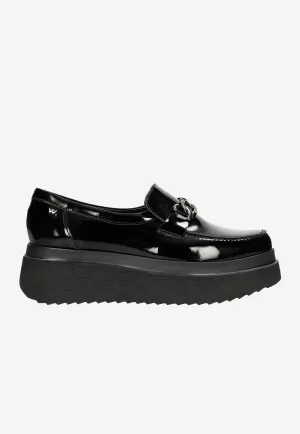 Wojas Black Leather Wedge Loafers with Silver Chain | 4619031 Brogues Vs Oxford Shoes
