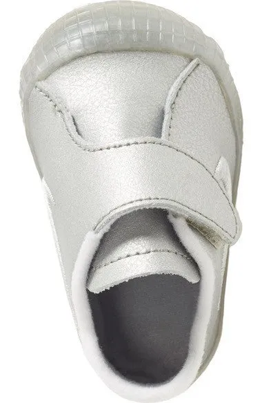 Asics Rubber Spikes Cricket Shoes WAFFLE 1 PREMIUM SNEAKER BOOTIE (, WALKER & TODDLER)