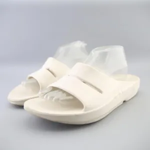 Peanut Slippers OOFOS OOAHH