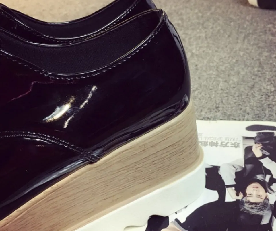 Women Casual Leather Lace-Up Loafers Flat Platforms British Style Miista Airi Loafers