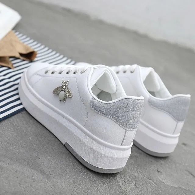 Flat Climbing Shoes Women Casual Shoes 2018 New Women Sneakers Fashion Breathable PU Leather Platform White Women Shoes Soft Footwears Rhinestone