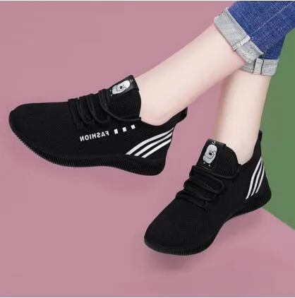Women casual shoes / Breathable Mesh platform Sneakers for Women Best Casual Shoes For Rain